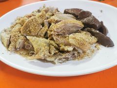 招牌白切鸭-水东兴记鸭粥店(茂名店)