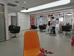 -时尚殿堂hair salon