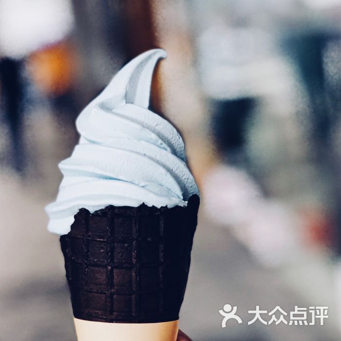 冲绳海盐冰淇淋华夫筒