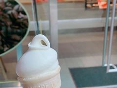 -DQ·蛋糕·冰淇淋(大宁国际商业广场店)