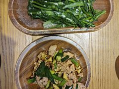 -隔壁老王·家常云南菜(花巷店)