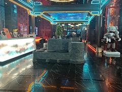 -屋有岛沉浸游戏旗舰店(中山公园店)