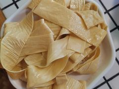 -土货重庆火锅(罗斯福广场店)
