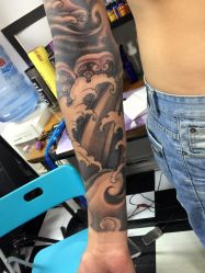 -Black Tattoo Studio