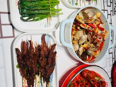 -去吃龙虾|鲜活小海鲜·鲜货烧烤(红林世界城店)