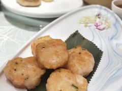 香煎特色虾饼-宴会中心