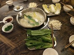-巴山一绝烤全羊(三圣乡刘家花园店)