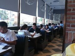 -香港茶餐厅文化体验馆(茶山镇店)