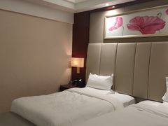 -东北大厦酒店(沈阳北站青年大街店)