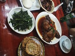 -芦茨金富饭庄·25年老字号·专做稻草鸡