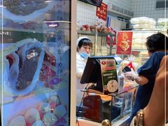 -白玉兰食品甜凤店(合生汇店)