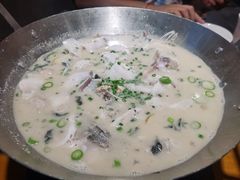 -格塘人家·山泉水煮鱼(望兴家园店)