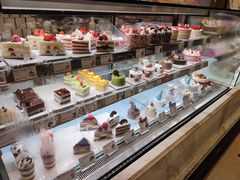 -巴黎贝甜(华堂新辰汇店)