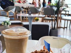 -抱抱地球咖啡馆(国家海洋博物馆店)