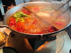 -湊湊火锅·茶憩(新中关购物中心店)