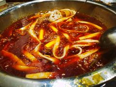 -肖肖酸萝卜鱼火锅(总店)