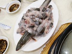 -濠轩阁特色生蚝火锅(水湾路店)