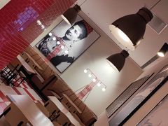 -城市大道红炉披萨烘焙坊