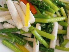 芦笋烩草芽-云腾食府·云南菜