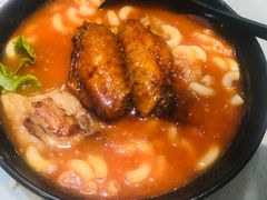 番茄浓汤鸡翅猪扒通粉-华嫂冰室(尖沙咀店)