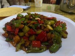 宫保鸡丁-马旭土鸡焖花卷·真域顺西域美食(天马大道店)