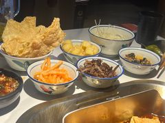 -九鼎轩脆毛肚火锅(南京东路店)