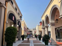 -佛罗伦萨小镇广佛名品奥特莱斯(疏港路店)