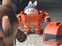 -泡泡玛特POPMART(蓝色港湾店)