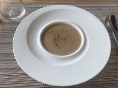 蘑菇汤-香樟花园法式铁板烧(恒隆广场店)