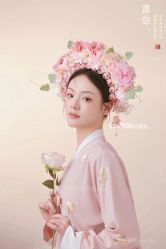 -798婚纱摄影·原创定制品牌店