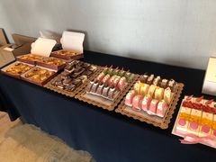 -华强广场酒店-椰香高空自助餐厅