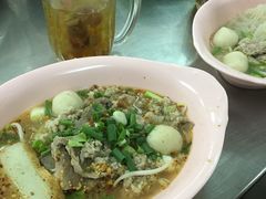 -榮泰米粉湯(Left Shop)