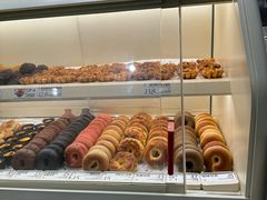 -HOT CRUSH趁热集合·现烤面包(环球港店)