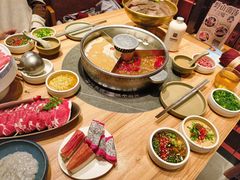 -巴奴毛肚火锅(龙湖锦艺城店)