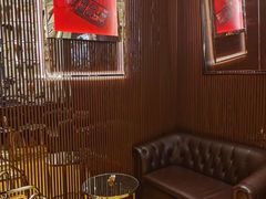 -VENCHI 闻绮(上海佛罗伦萨小镇店)