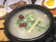 牛尾汤-正苑26年海鲜烤肉•牛尾汤汤饭(东港店)
