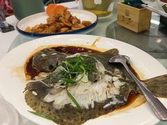 -五谷芳乳鸽王(海景店)