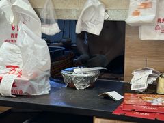 -万煲旺·香港老传承煲仔饭·猪杂汤(客村店)