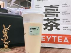 雪山香草拿铁-喜茶(杭州滨江宝龙店)