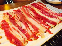 -豚豚猪村烤肉·韩国烤肉(总店)