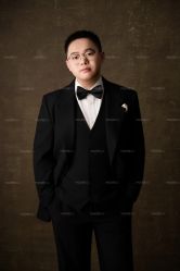 -雪中彩影婚纱摄影·微光艺术中心