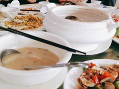 -鹏城人家海鲜酒家·23年老字号(较场尾店)