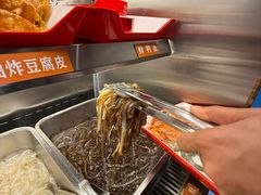 -言玖鲜火锅串串披萨自助(益田假日店)