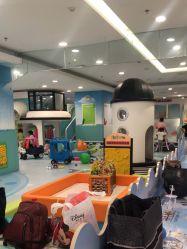 -孩子王童乐园(唐山万达广场店)