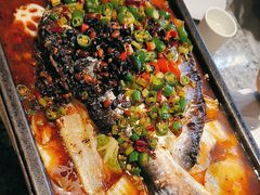 -里岛烤鱼(东港凯虹广场店)