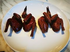 脆皮妙龄鸽-新荣记(新源南路店)