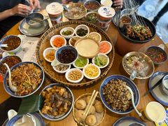 -包整·丝娃娃(一览甲秀楼风景店)