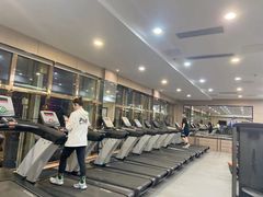 -金摩尔健身游泳(万象城鼎丰大厦店)