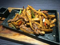 -孙家外婆•长春地标美食新名片(吾悦广场店)