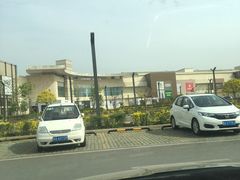 -杉杉奥特莱斯广场(哈尔滨店)